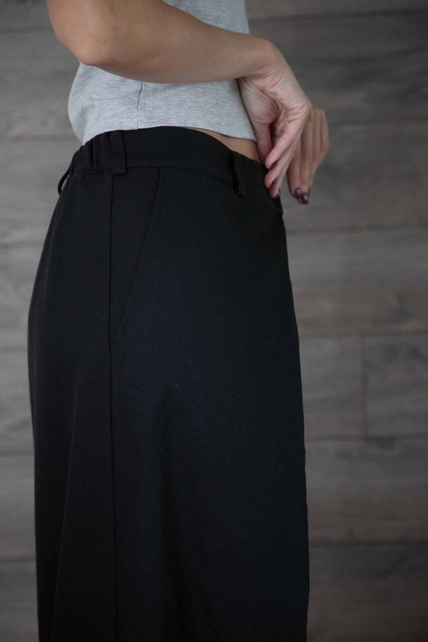 Брюки на запах из денима  PE.100.2212.10.2220.03 от интернет-магазина PFG STUDIO