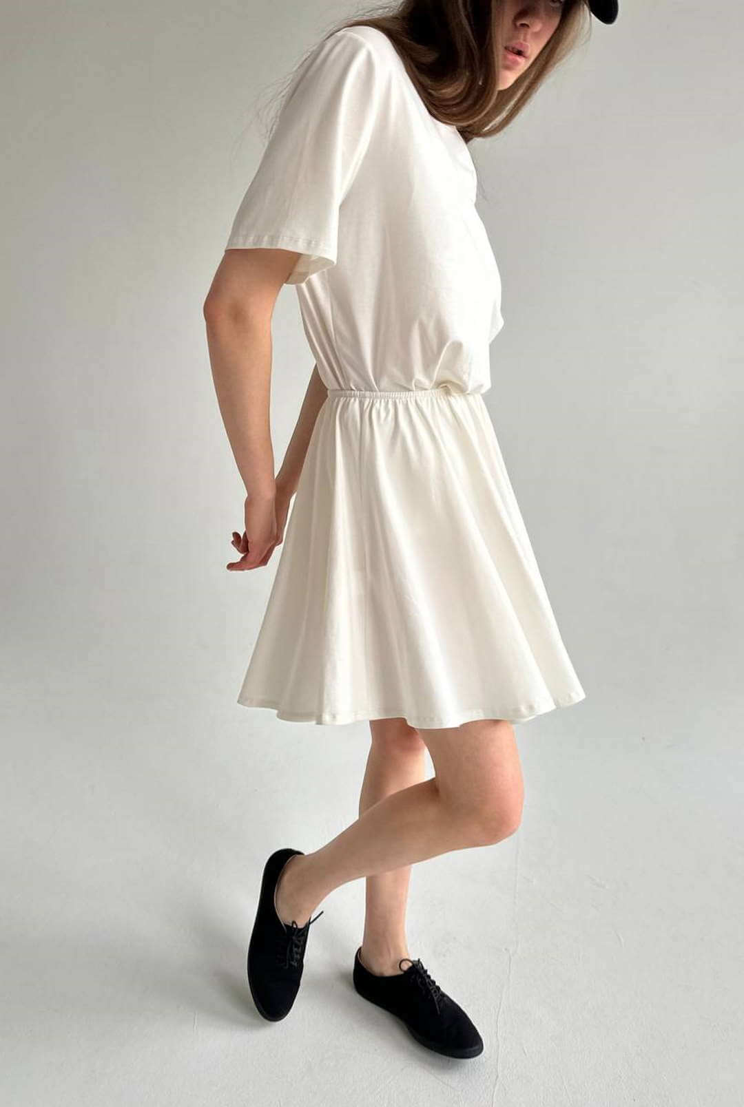 Мини-юбка белая от интернет-магазина PFG STUDIO