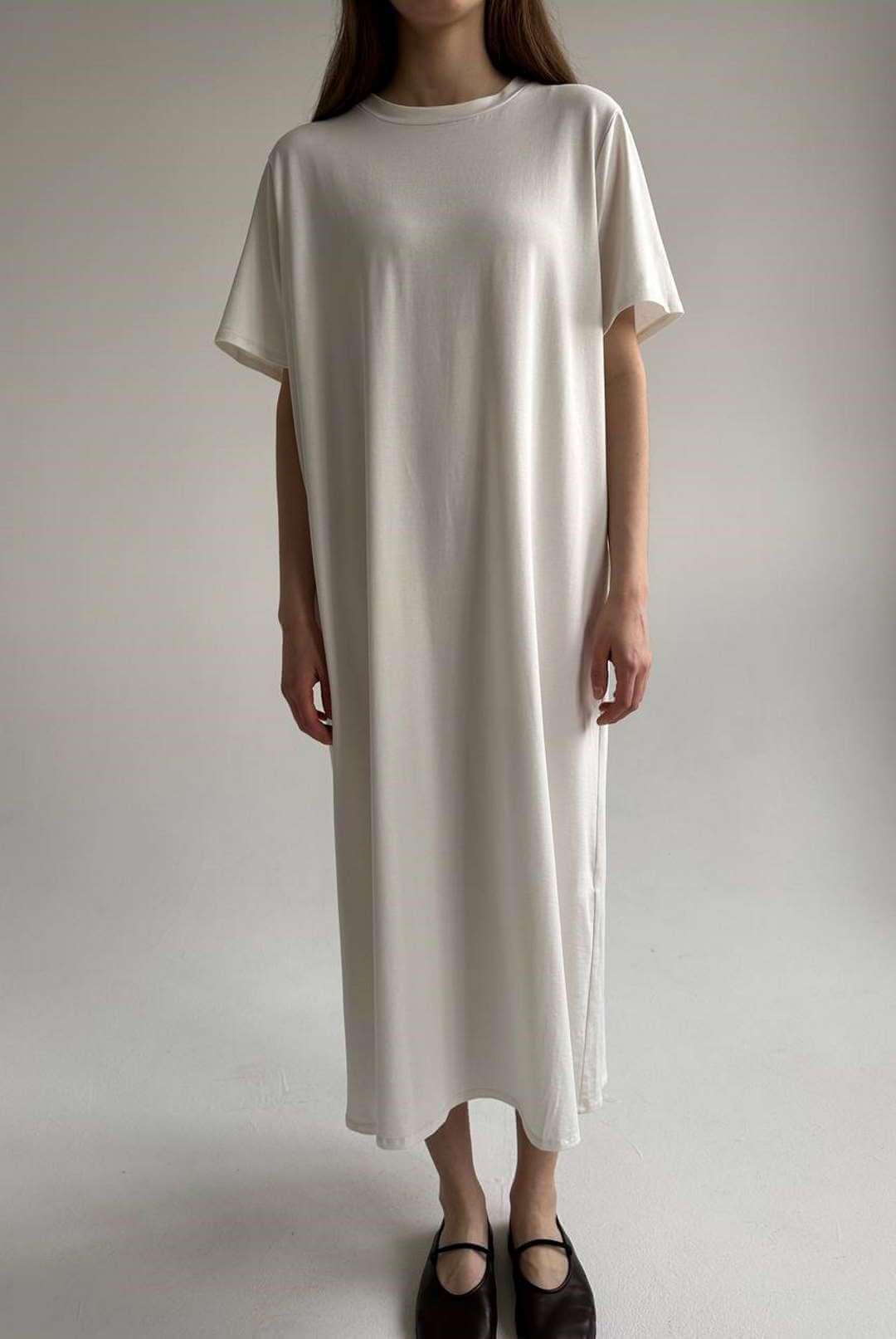 Платье-футболка белое от интернет-магазина PFG STUDIO